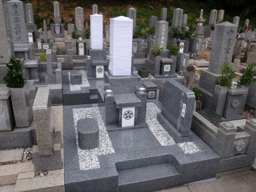 神戸市須磨区白川町墓地で神道墓の建立